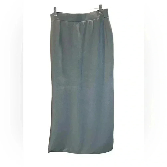 Tahari buttery soft midi skirt in blue color with side slit. Size large. - Picture 1 of 5